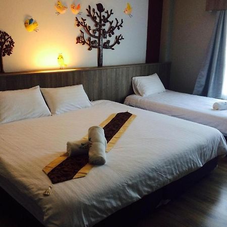 Hotel Le Lerts Living Khon Kaen Exteriör bild