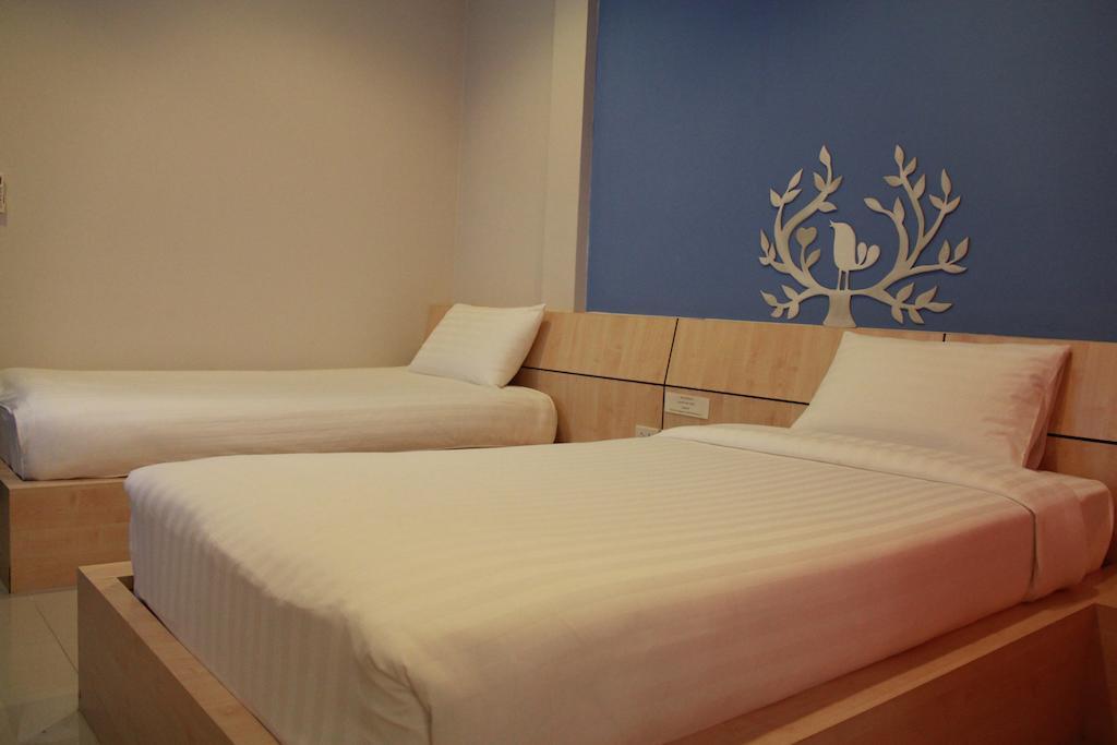 Hotel Le Lerts Living Khon Kaen Exteriör bild