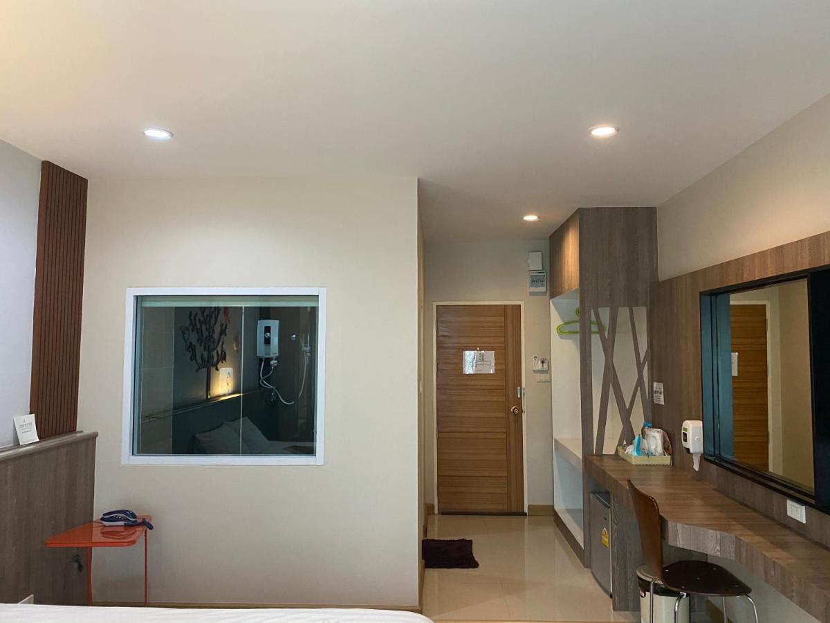 Hotel Le Lerts Living Khon Kaen Exteriör bild
