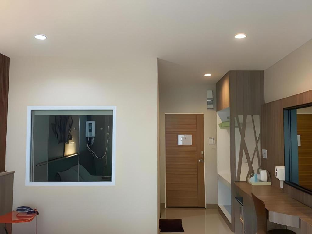Hotel Le Lerts Living Khon Kaen Exteriör bild