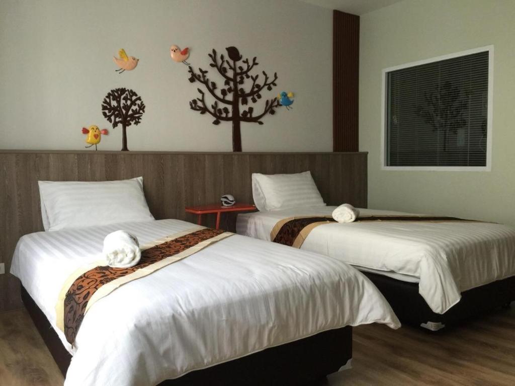 Hotel Le Lerts Living Khon Kaen Exteriör bild