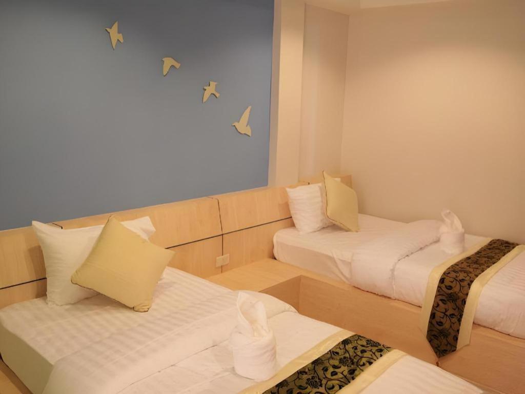 Hotel Le Lerts Living Khon Kaen Exteriör bild