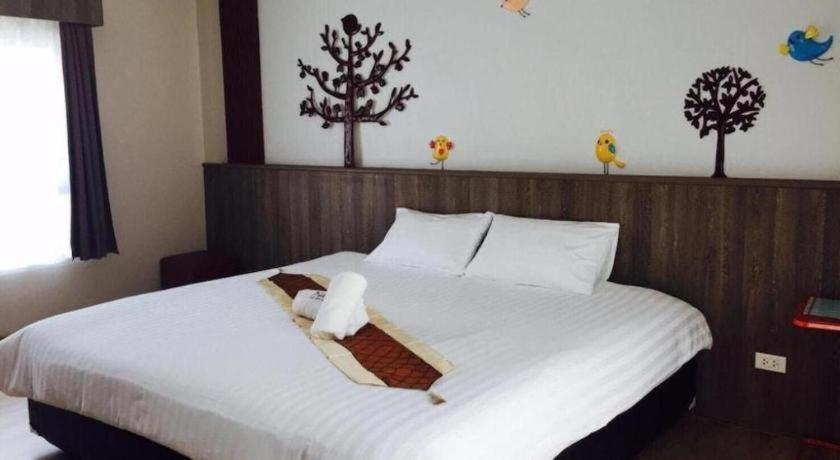 Hotel Le Lerts Living Khon Kaen Exteriör bild