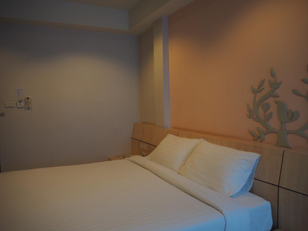 Hotel Le Lerts Living Khon Kaen Exteriör bild