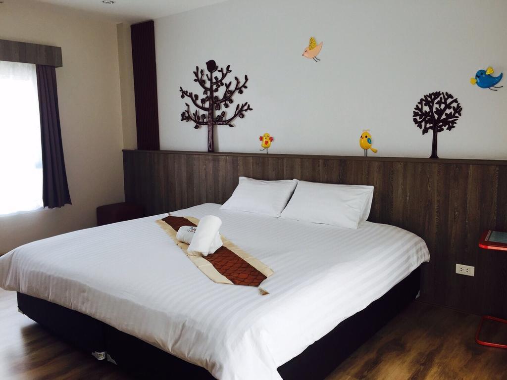 Hotel Le Lerts Living Khon Kaen Exteriör bild
